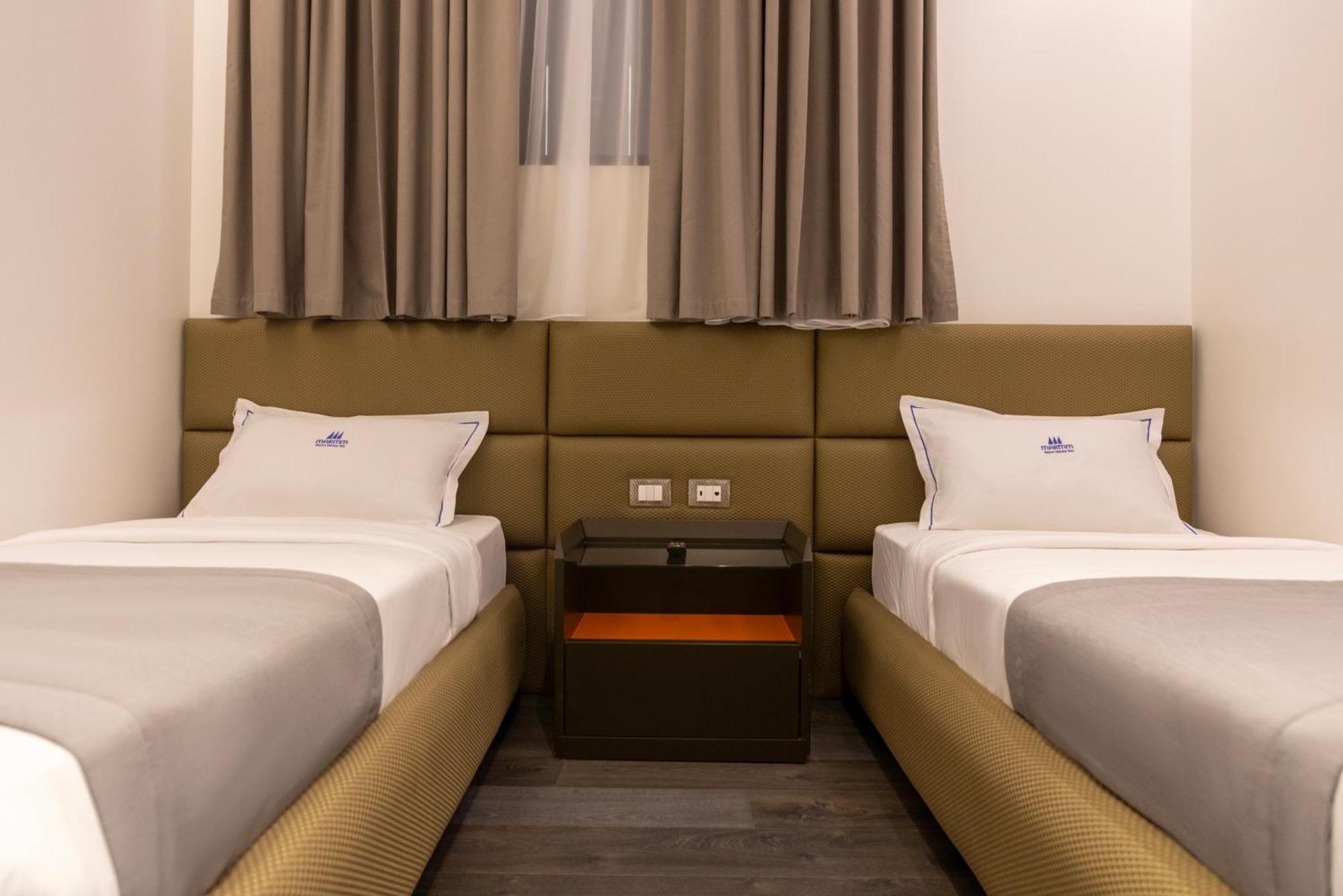 Maritim Marina Bay Resort Spa & Casino Adult Friendly Vlorë Exterior foto Deluxe twin room