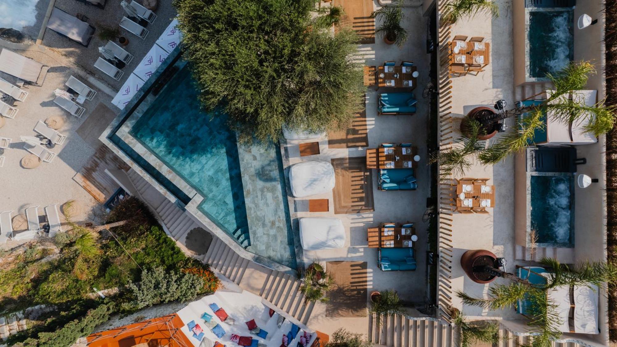 Maritim Marina Bay Resort Spa & Casino Adult Friendly Vlorë Exterior foto Aerial view of the hotel